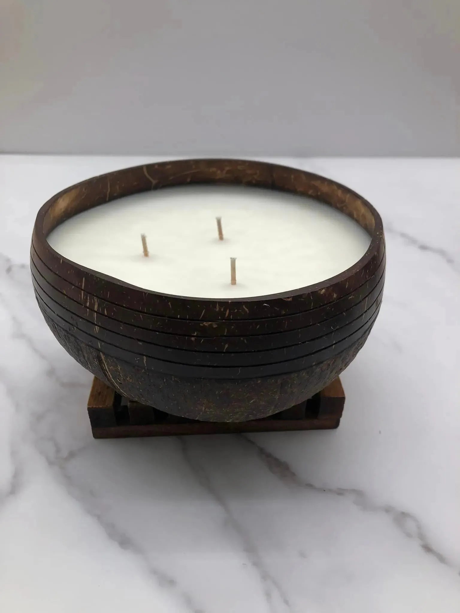 Reclaimed Coconut Shell Candle